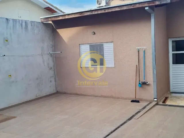 Imagem 11: Casa À Venda no Villa Branca Jacareí com 2 Quartos, 1 Suíte e Jardim de Inverno