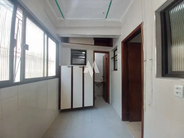 Imagem 2: Apartamento 2 Quartos + 3º Quarto Revertido 1 Vaga À Venda no Embaré - Santos/Sp