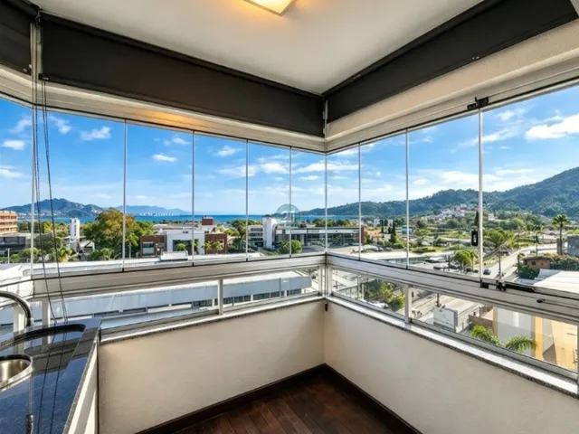 Imagem 9: Alugo Apartamento com Vista para o Mar, 03 Quartos, Sacada Gourmet, 02 Vagas, no Saco Grande, Florianópolis