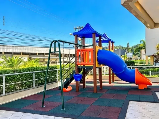 Imagem 11: Alugo Apartamento com Vista para o Mar, 03 Quartos, Sacada Gourmet, 02 Vagas, no Saco Grande, Florianópolis