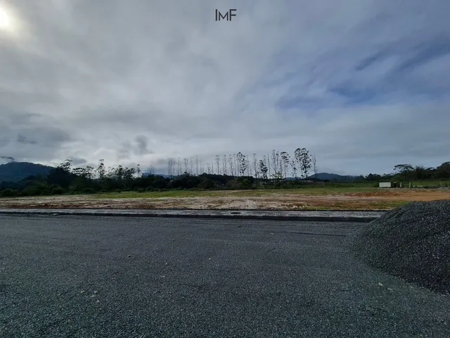 Imagem 11: Terrenos em Loteamento a Venda