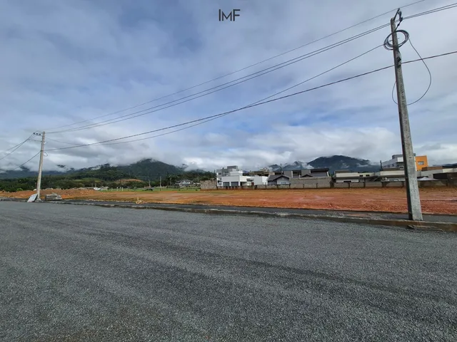 Imagem 5: Terrenos em Loteamento a Venda