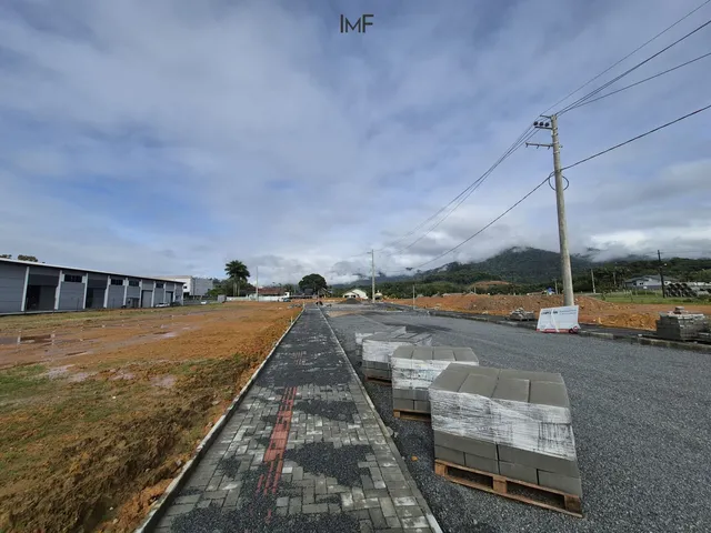 Imagem 10: Terrenos em Loteamento a Venda