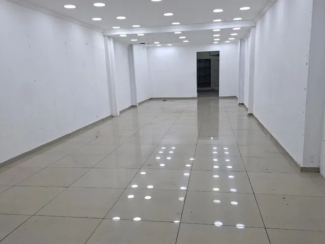 Imagem 3: Loja Comercial 180M² no Largo 13 - Altíssimo Fluxo de Pedestres em Santo Amaro