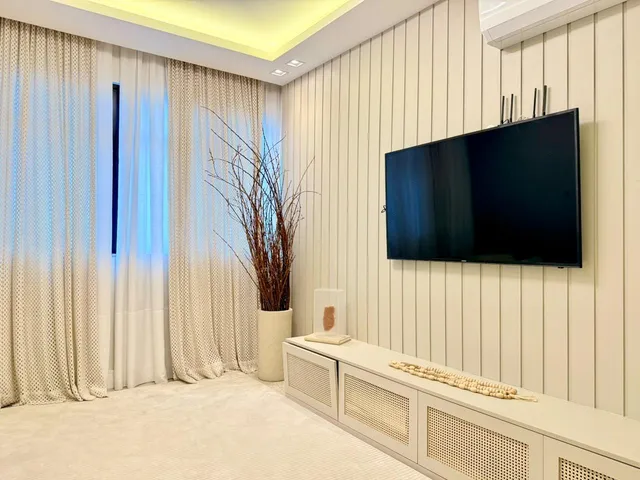 Imagem 5: Apartamento À Venda com 165M² por R$ 3.600.000,00