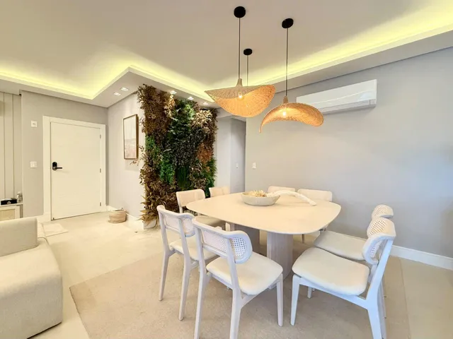 Imagem 8: Apartamento À Venda com 165M² por R$ 3.600.000,00