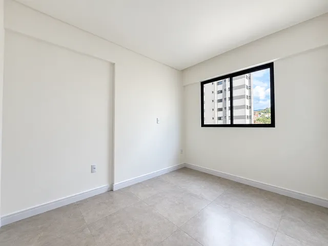 Imagem 4: Apartamento À Venda com 66M² por R$ 760.000,00