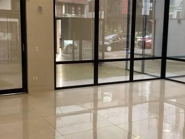 Imagem 16: Casa Comercial em Curitiba - Paraná, Centro