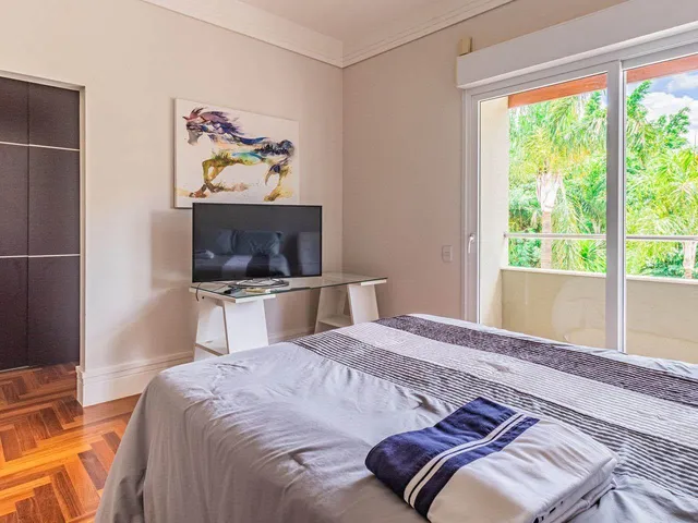 Imagem 4: Casa com 4 Quartos para Alugar, 652M² - Loteamento Alphaville Campinas