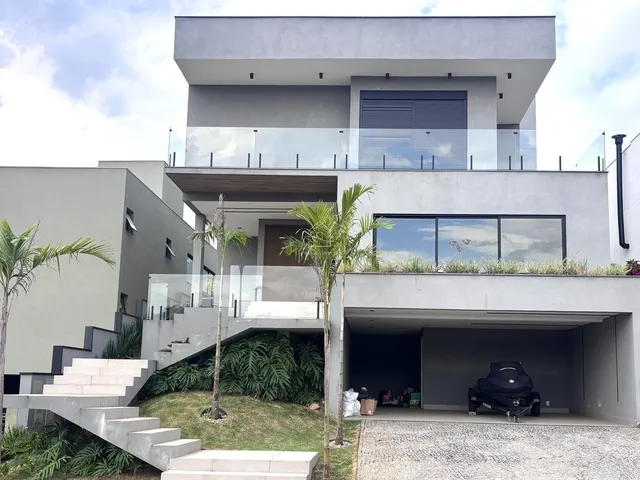 Imagem: Casa de Condomínio com 4 Quartos e 5 Banheiros