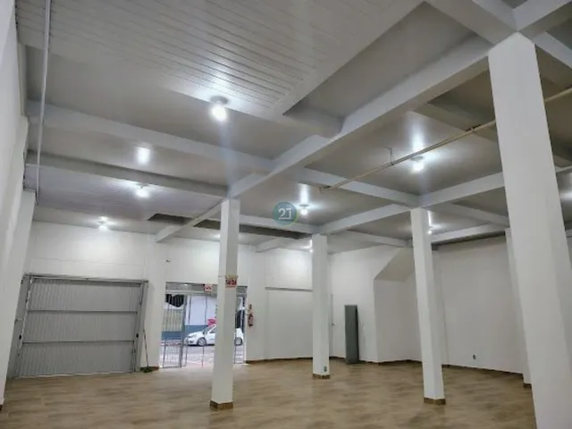 Imagem 9: Alugo Sala Comercial no Bairro Barreiros, em São José, com 190M² e 03 Vagas de Garagem Rotativa