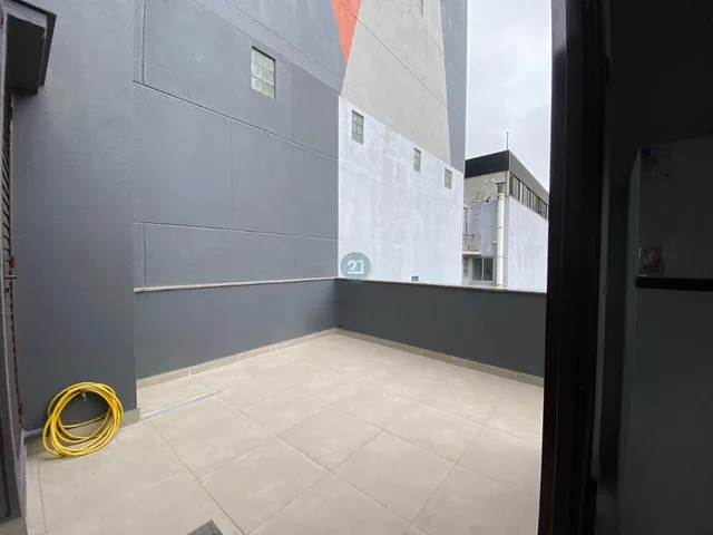 Imagem 4: Cobertura Mobiliada para Locação , com 01 Quarto, 2 Salas, 01 Banheiro e 49,00 M2 de Área!