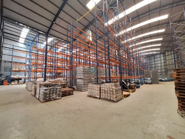 Imagem: Alugo Galpão Industrial de Alto Padrão
