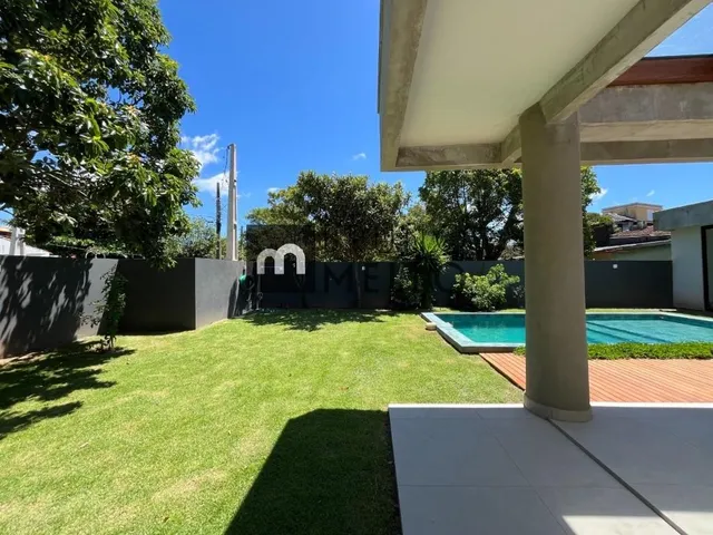 Imagem 2: Casa para Locação com 6 Suítes À 200M da Praia do Campeche em Florianópolis/Sc