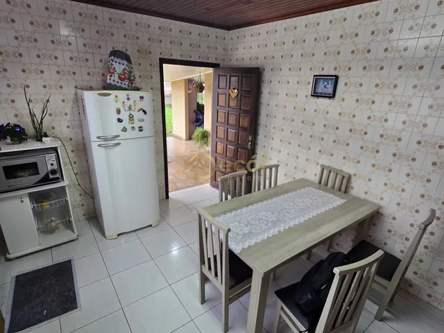Imagem 2: Casa em Excelente Localização Próximo Ao Centro de Campo Largo/Pr - Vila Bancária (Ao Lado da Vila Olímpica