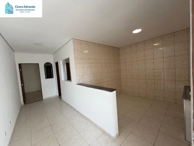 Imagem 2: 0 Casa com 2 dormitórios