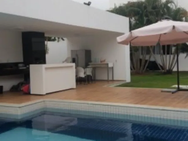 Imagem 4: Casa para Venda em Busca Vida, 4 Dorms, 4 Suítes, 3 Salas com 920M² em Camaçari - Bahia
