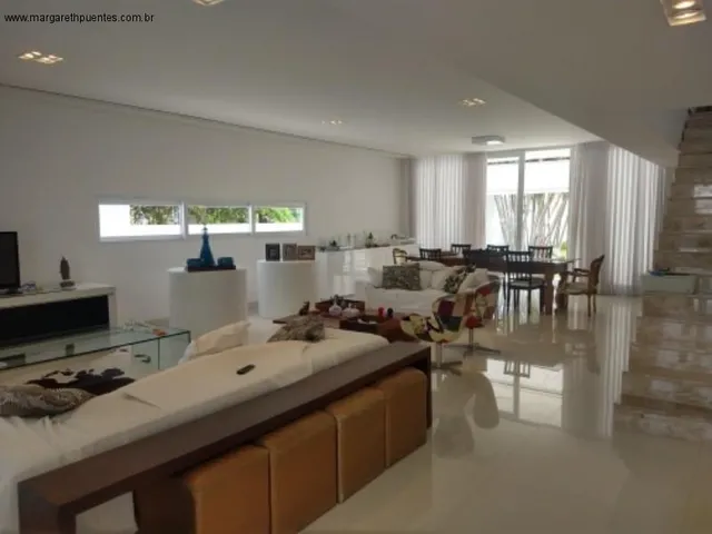 Imagem 10: Casa para Venda em Busca Vida, 4 Dorms, 4 Suítes, 3 Salas com 920M² em Camaçari - Bahia