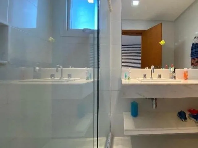 Imagem 11: Casa para Venda em Busca Vida, 4 Dorms, 4 Suítes, 3 Salas com 920M² em Camaçari - Bahia