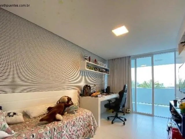 Imagem 6: Casa para Venda em Busca Vida, 4 Dorms, 4 Suítes, 3 Salas com 920M² em Camaçari - Bahia
