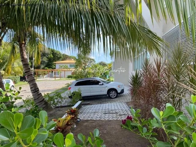 Imagem 8: Casa em Busca Vida com 2 Pavimentos, 4 Suítes, 2 Varandas com 436,90M² de Terreno, Camaçari, Bahia