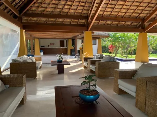 Imagem 14: Casa Alto Padrão em Condomínio Piscinas Naturais em Praia do Forte, 5 Suítes, 544M² - Mata de São João - Bahia