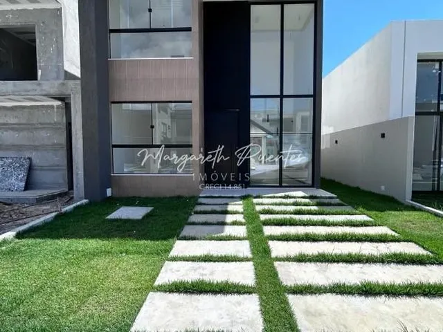 Imagem 16: Casa Nova a Venda em Condomínio Localizado em Abrantes, 4 Suítes Sendo 2 C/ Closet, Piscina Privativa !
