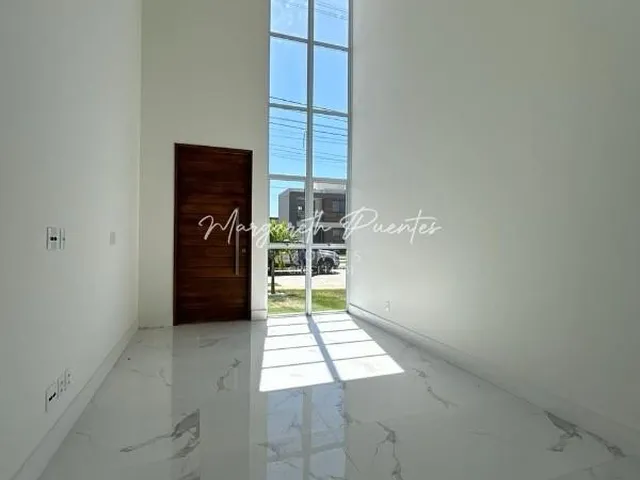 Imagem 2: Casa 4/4 Sendo 2 Suítes com Closet , Fachada Belíssima , Ambientes Integrados Condomínio Clube em Abrantes !