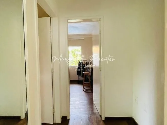 Imagem 13: Casa Estilo Rústico, 4 Dormitórios, Sendo 2 Suítes, Linda Área Gourmet Integrada com a Piscina, Salas e Jardim