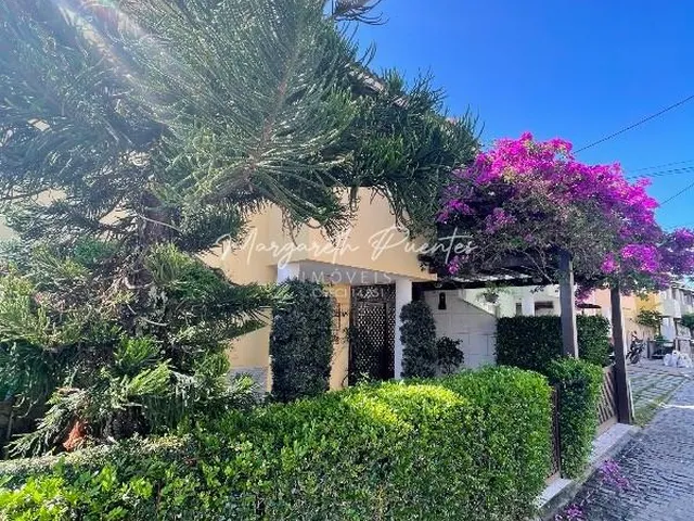Imagem 3: Casa em Condomínio, 4 Quartos, 2 Suítes ( 1 Térrea) e Master C/ Hidromassagem, Piscina Privativa, Energia Solar