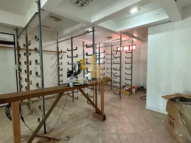 Imagem 2: Sala Comercial Defronte À Uma das Saídas da Br-101 e Frente Marginal Oeste em Camboriú/Sc!!