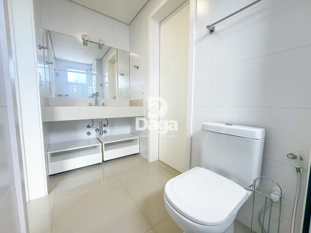 Imagem 4: Apartamento com Vista Mar Definitiva na Agronômica