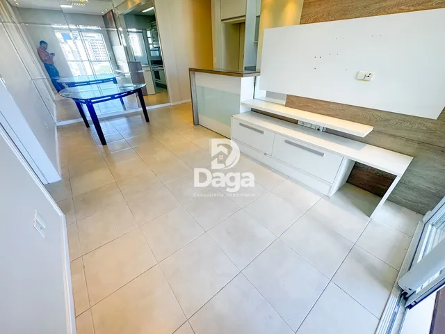 Imagem 4: Apartamento 2 Dormitórios com Suíte, Sacada com Churrasqueira e Vista Livre - Itacorubi