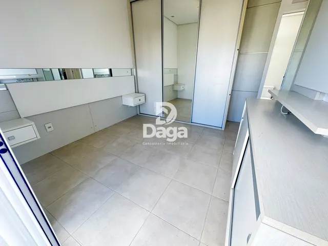 Imagem 8: Apartamento 2 Dormitórios com Suíte, Sacada com Churrasqueira e Vista Livre - Itacorubi