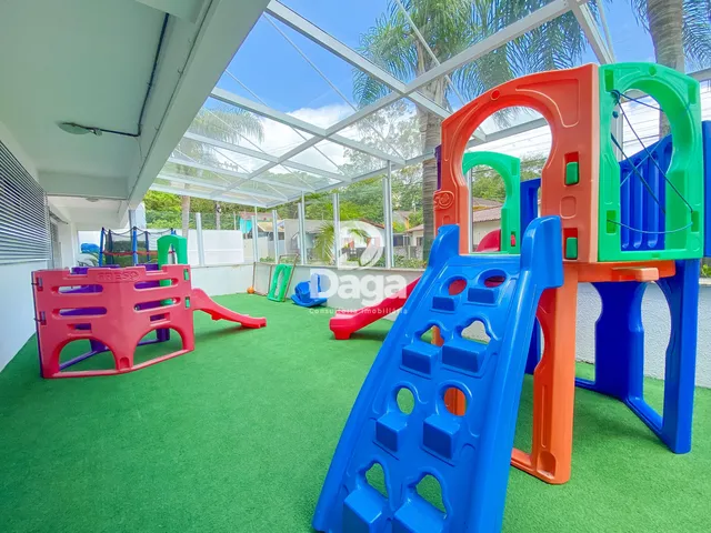 Imagem 9: Apartamento 2 Dormitórios com Suíte, Sacada com Churrasqueira e Vista Livre - Itacorubi