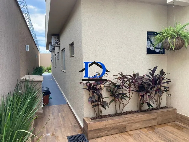 Imagem 3: Casa Térrea 3 Suítes À Venda no Parque Oeste Industrial em Goiânia