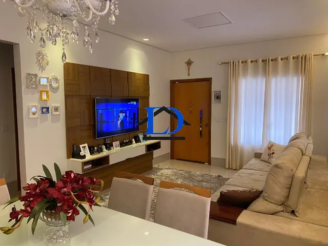 Imagem 6: Casa Térrea 3 Suítes À Venda no Parque Oeste Industrial em Goiânia