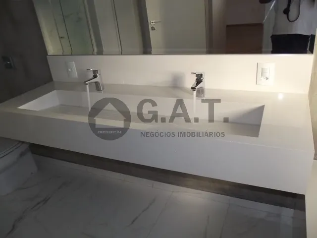 Imagem 9: Casa em Condomínio para Locação em Vossoroca, Sorocaba-Sp: 3 Quartos, 3 Suítes, 1 Sala, 4 Banheiros, 4 Vagas, 200M²