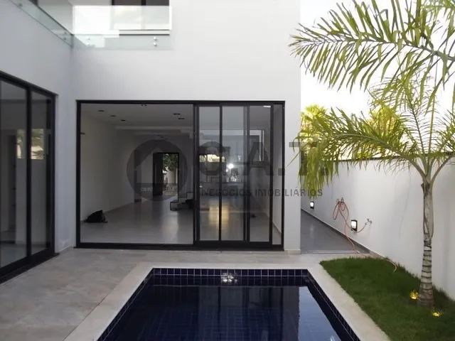 Imagem 15: Casa em Condomínio para Locação em Vossoroca, Sorocaba-Sp: 3 Quartos, 3 Suítes, 1 Sala, 4 Banheiros, 4 Vagas, 200M²