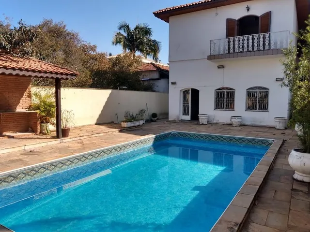 Imagem: Belíssimo Sobrado com Piscina, 04 Suítes
