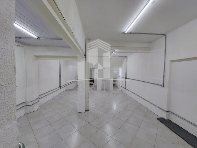 Imagem: Salão Comercial para Venda Ao Lado do Metrô