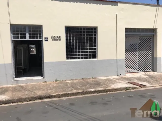 Imagem: Predio Comercial no Centro - Rua 02 Quatro