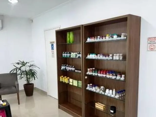 Imagem 4: Aluga Se Salas Comerciais R$5900,00 Rua 4, Avs 4 e 2 com Recepção , Banheiros Agende Uma Visita !