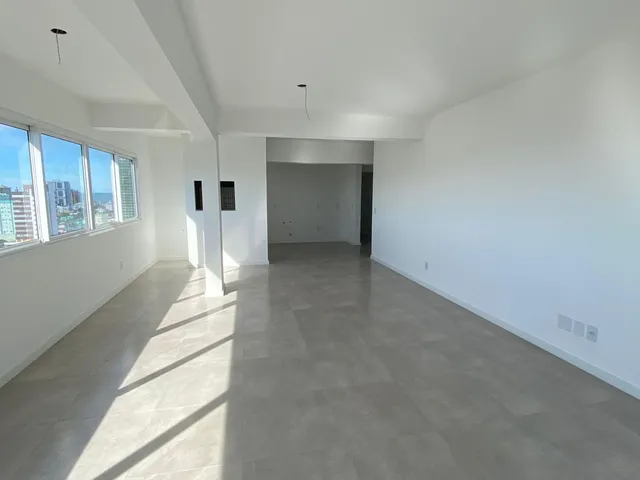 Imagem 3: Apartamento 3 Dormitórios com Vista Mar e Lagoa