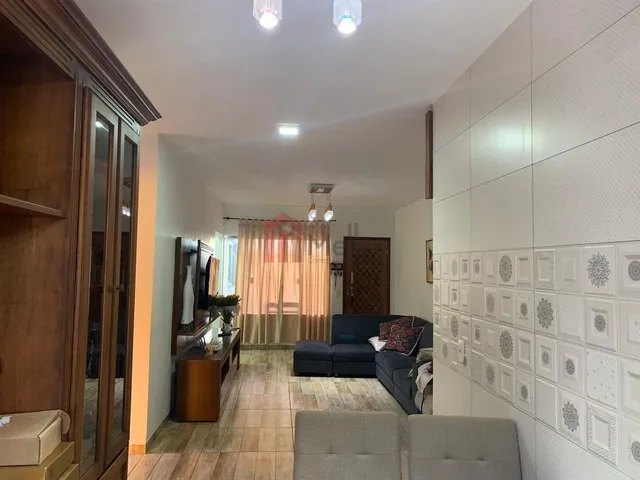 Imagem 12: Casa À Venda em Umuarama-Pr: 3 Quartos, 3 Suítes, 2 Salas, 4 Banheiros, 1 Vaga de Garagem
