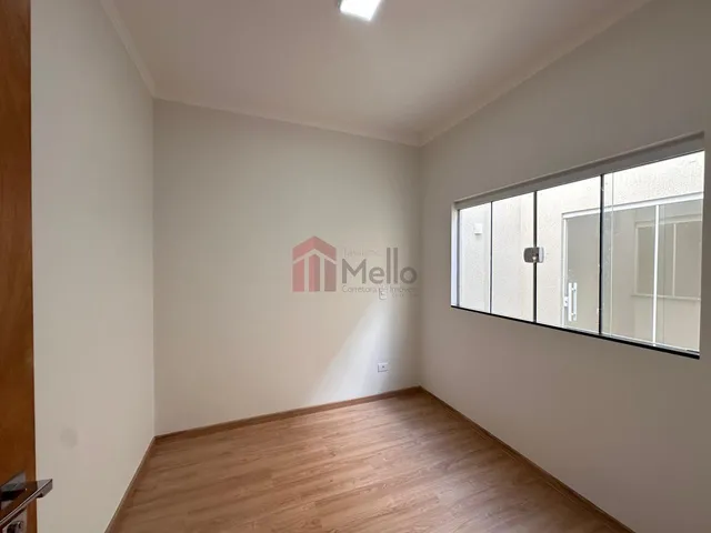 Imagem 13: Oportunidade Única: Casa À Venda em Umuarama-Pr, Bairro Parque Bandeirantes, 3 Quartos, 1 Suíte, 3 Banheiros, 138M²