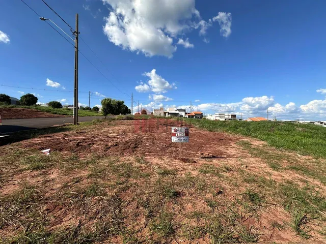 Imagem: Terreno À Venda em Umuarama-Pr, Parque