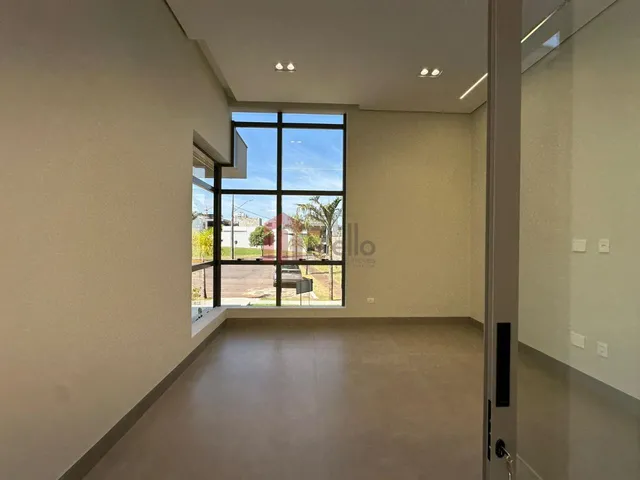 Imagem 7: Casa para Venda em Umuarama-Pr no Residencial Euro Park: 3 Suítes, 1 Sala, 4 Banheiros, 2 Vagas de Garagem, 247,20 M²