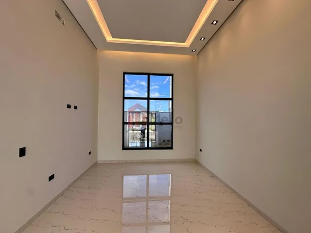 Imagem 14: Casa À Venda em Umuarama-Pr, Parque Residencial Ônix: 3 Quartos, 1 Suíte, 2 Salas, 3 Banheiros, 2 Vagas de Garagem!