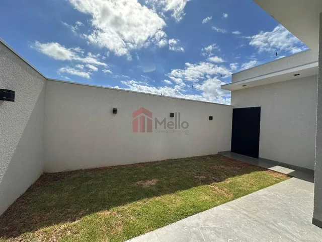 Imagem 15: Casa À Venda em Umuarama-Pr, Parque Residencial Ônix: 3 Quartos, 1 Suíte, 2 Salas, 3 Banheiros, 2 Vagas de Garagem!